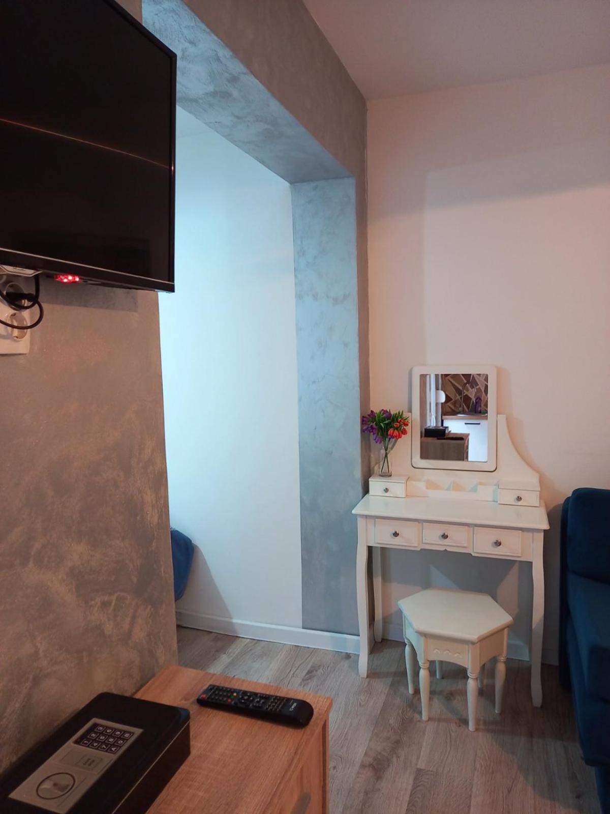 מוסטר Studio Nena מראה חיצוני תמונה